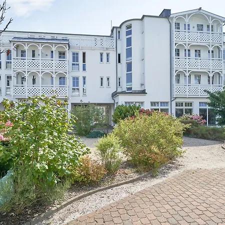 544, Seepark * Sellin (Rugen)