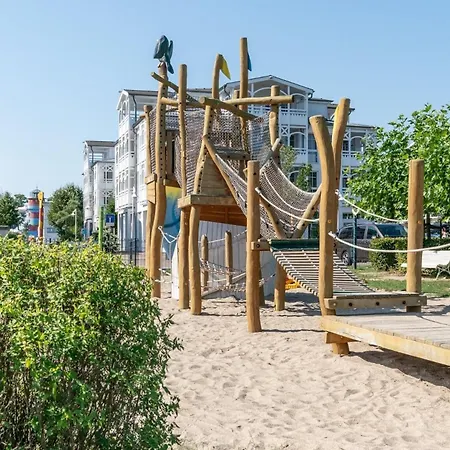 544, Seepark Apartament *